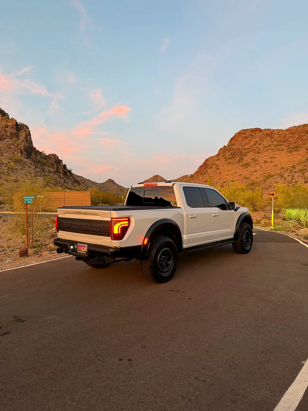 2025 Ford F-150 - Photo 5