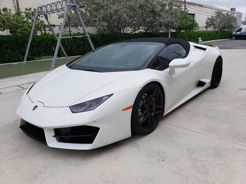 2017 Lamborghini Huracán LP 580-2 Spyder for rent - $675/day