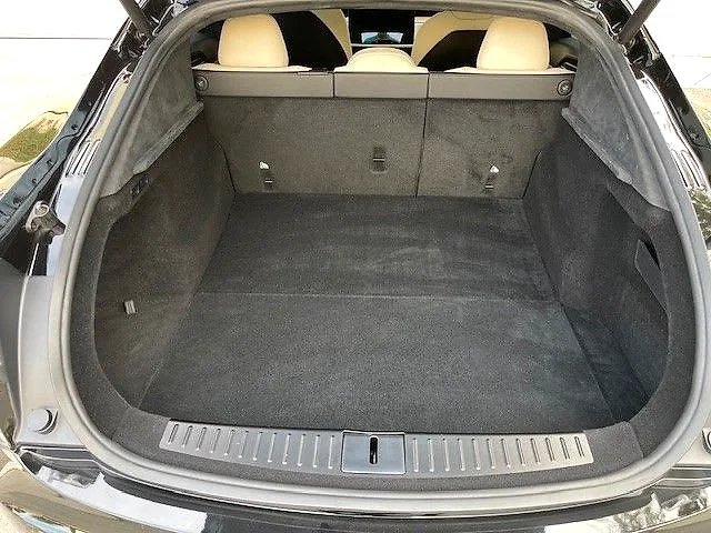 2021 Tesla Model S - Photo 4