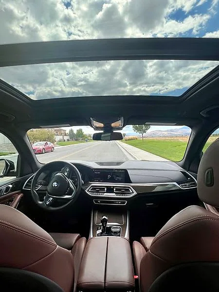 2022 BMW X5 xDrive40i - Photo 2