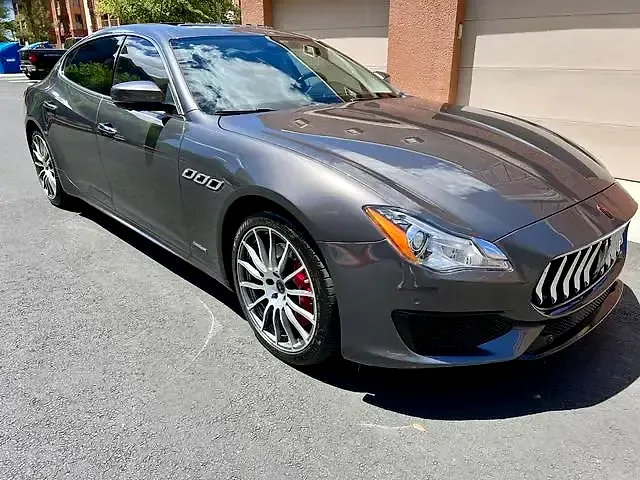 2017 Maserati Quattroporte S GranSport - Photo 2