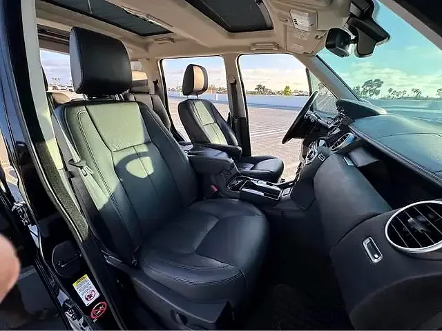 2016 Land Rover LR4 HSE - Photo 5