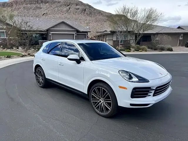 2019 Porsche Cayenne - Photo 2