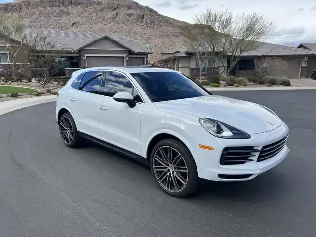 2019 Porsche Cayenne - Photo 2