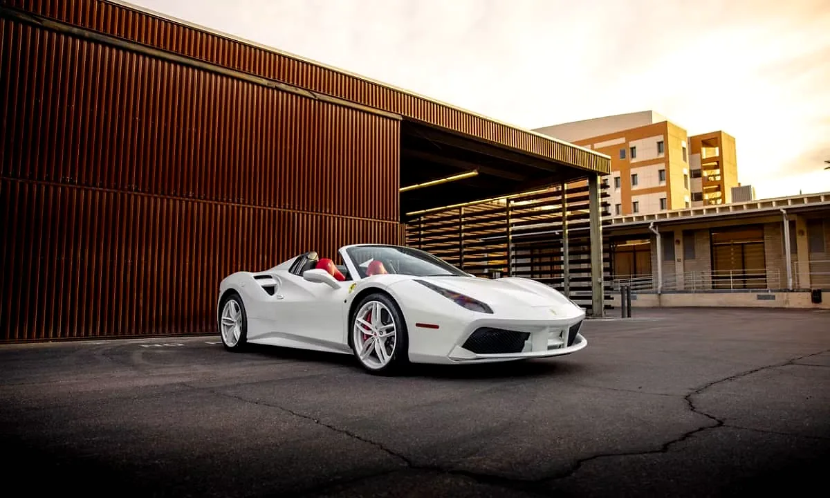 2017 Ferrari 488 Spider - Photo 5