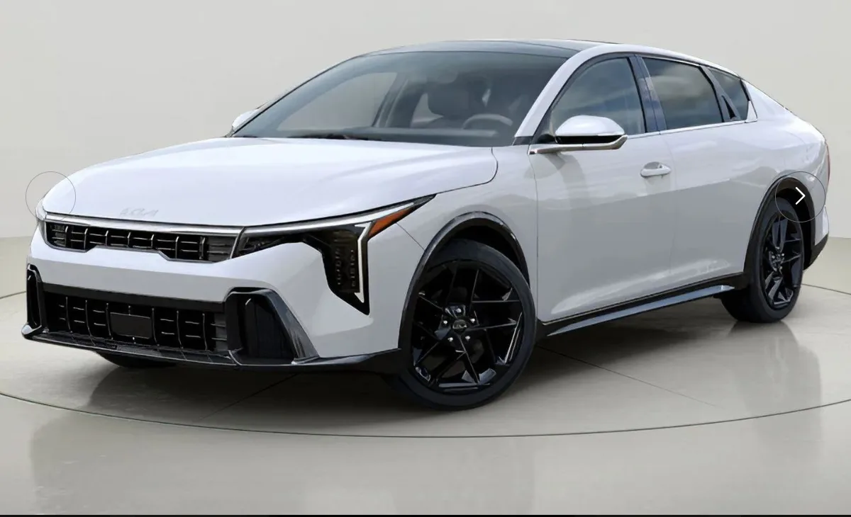 2025 Kia K4 for rent - $80/day