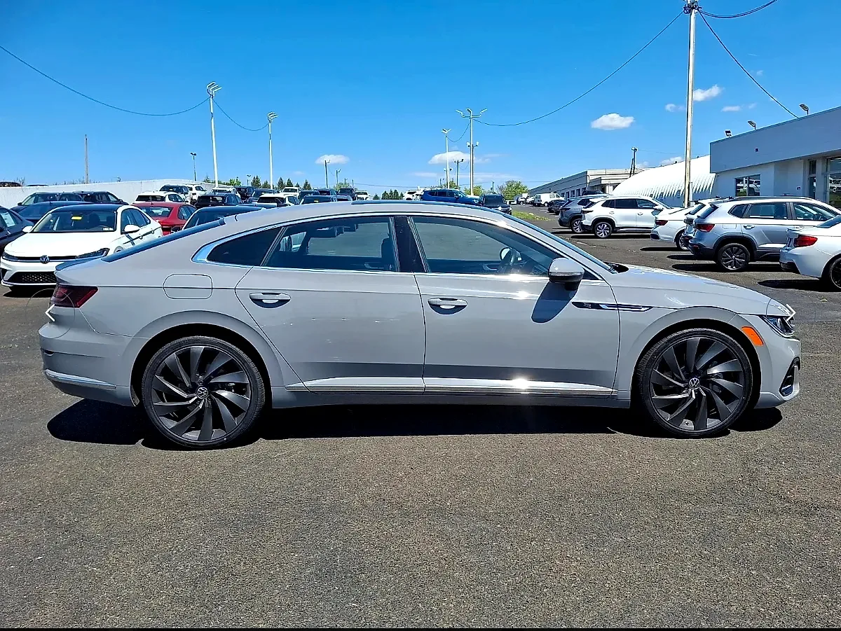 2023 Volkswagen Arteon - Photo 2