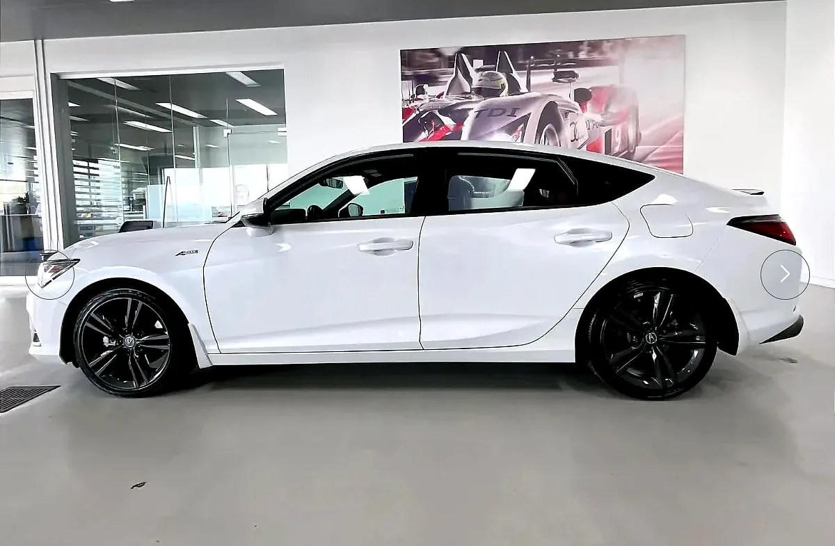 2023 Acura Integra - Photo 2