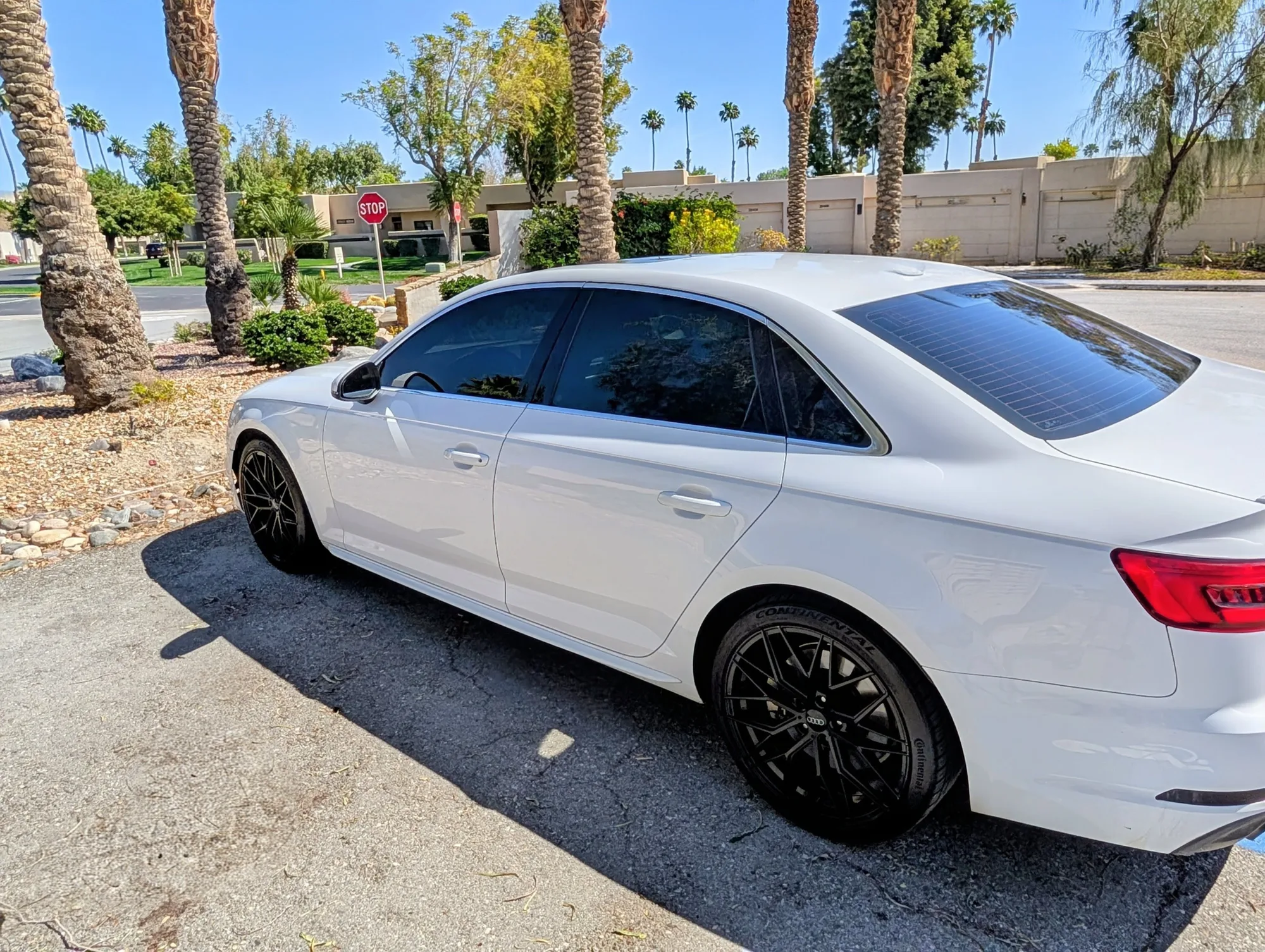 2017 Audi A4 - Photo 2
