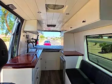 2023 Mercedes-Benz Sprinter - Photo 5