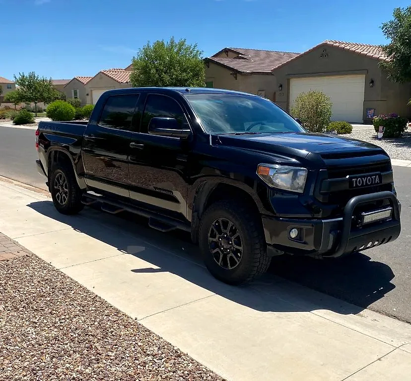 2015 Toyota Tundra - Photo 1
