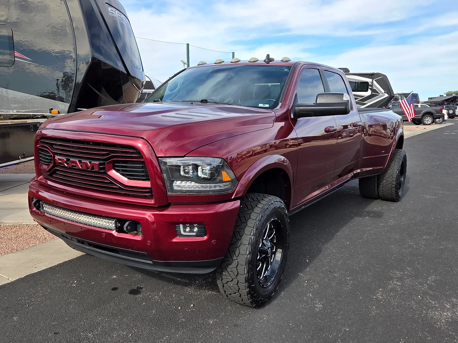 2018 RAM 3500 - Photo 2
