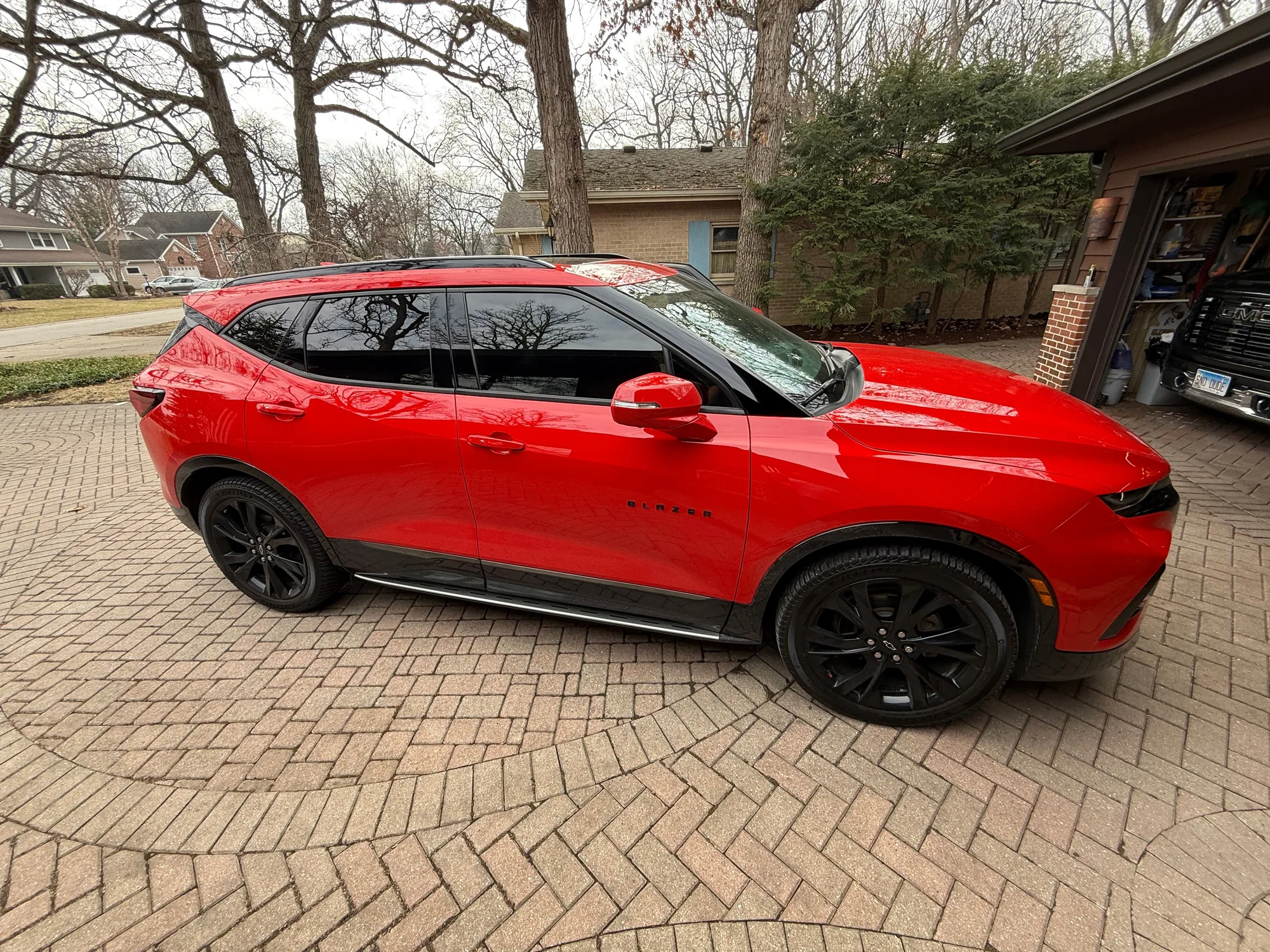 2019 Chevrolet Blazer - Photo 2