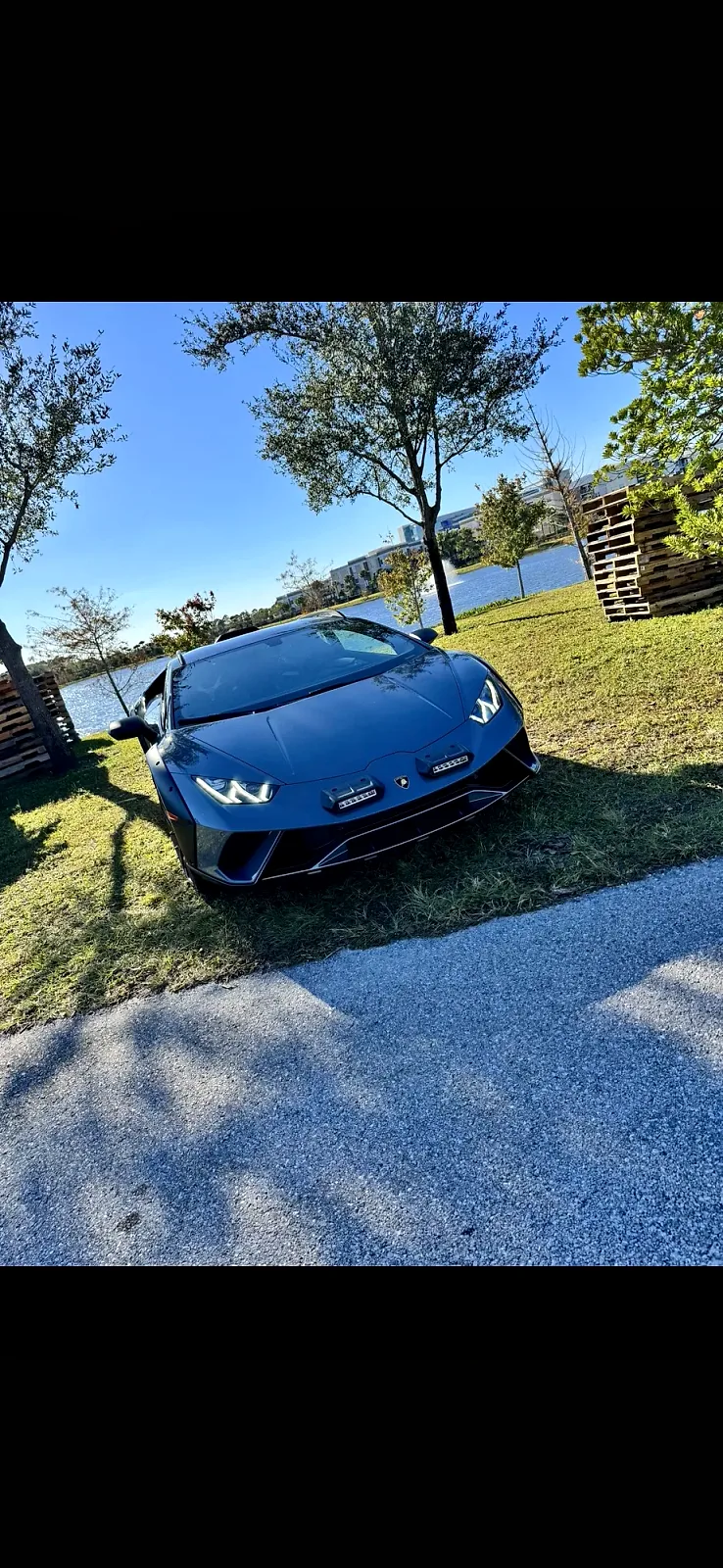 2024 Lamborghini Huracan - Photo 2