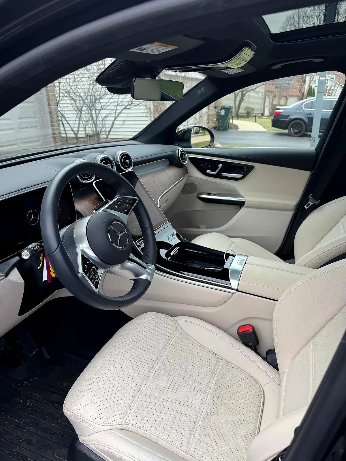 2024 Mercedes-Benz GLC-Class - Photo 2