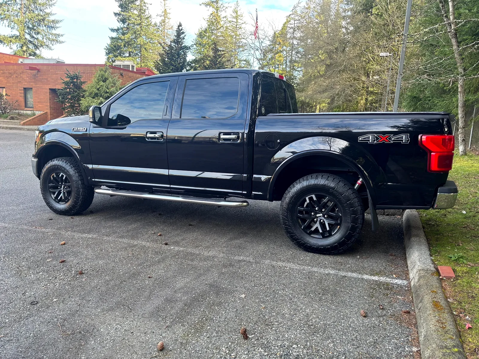2019 Ford F-150 - Photo 2