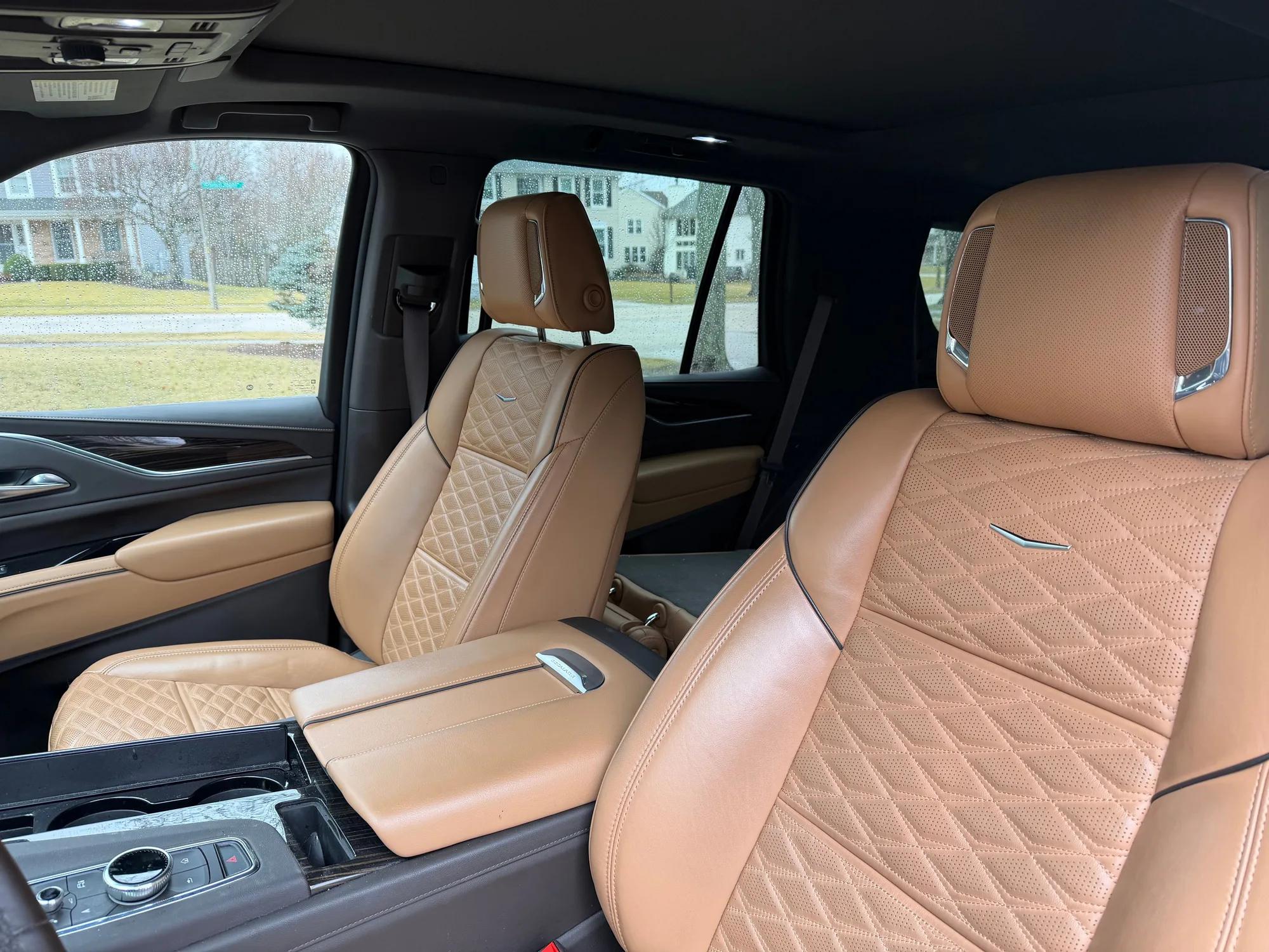 2023 Cadillac Escalade - Photo 4