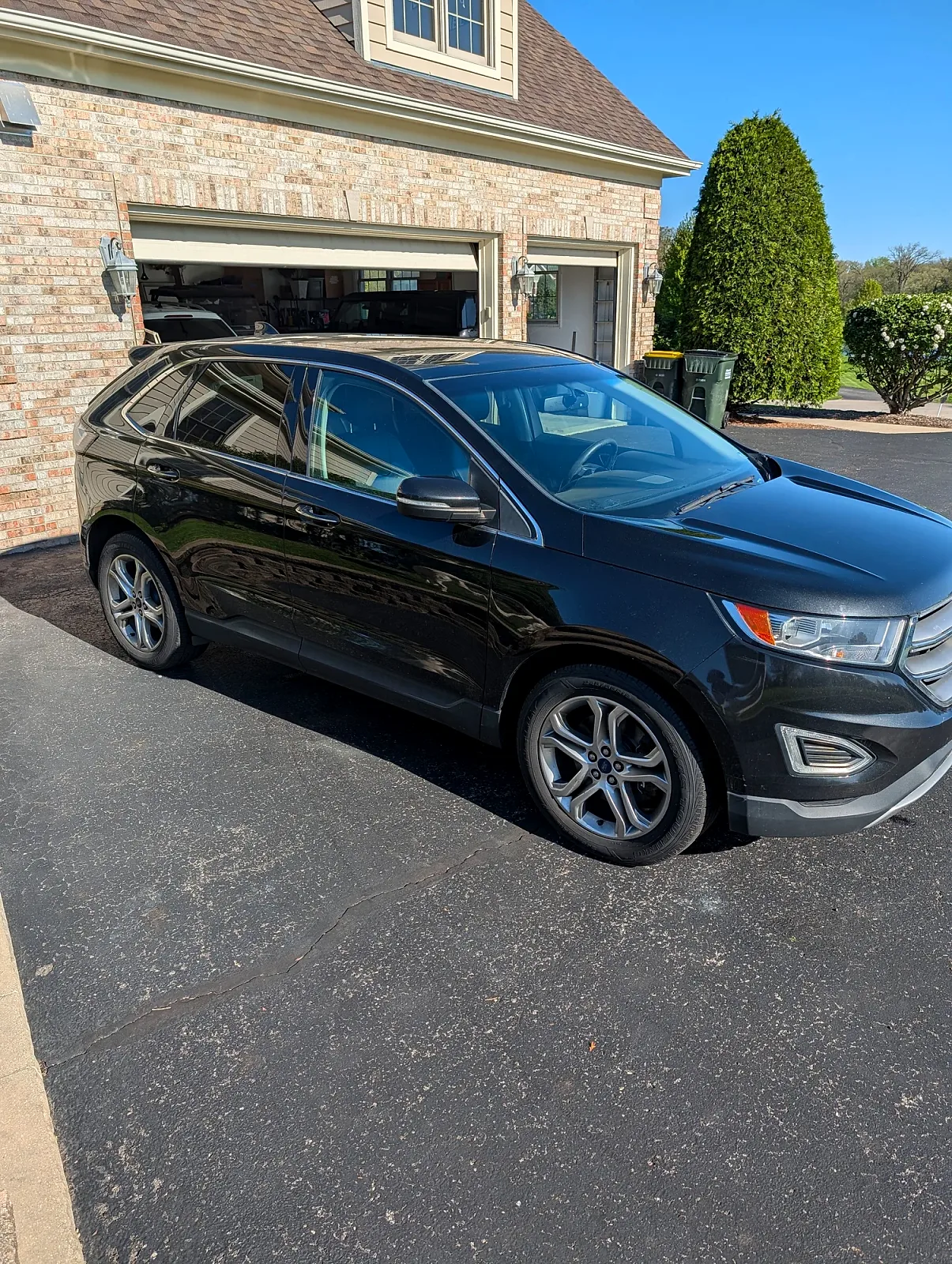 2015 Ford Edge - Photo 2