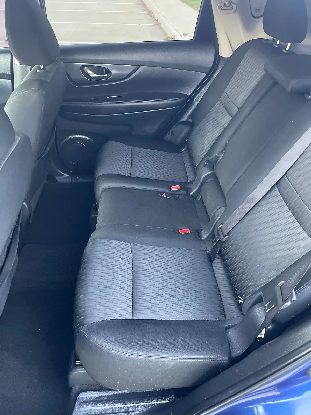 2018 Nissan Rogue - Photo 4
