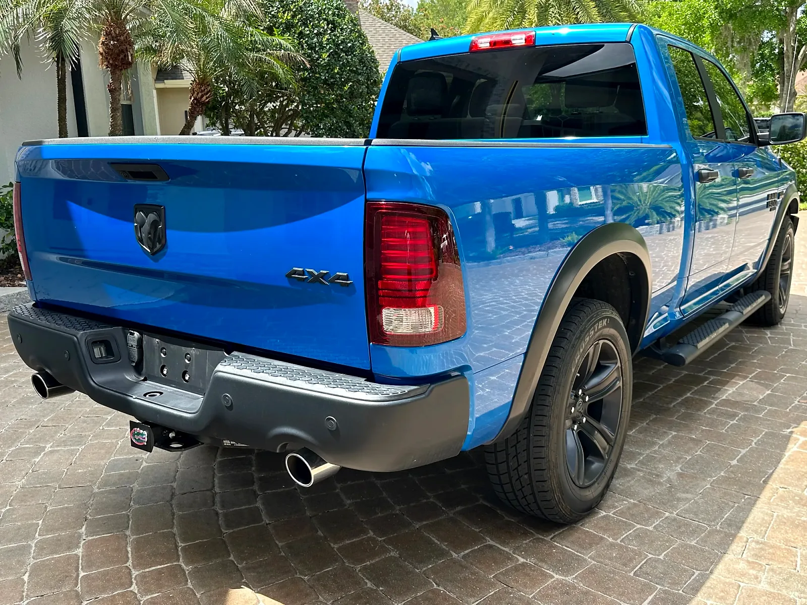 2021 RAM 1500 - Photo 2