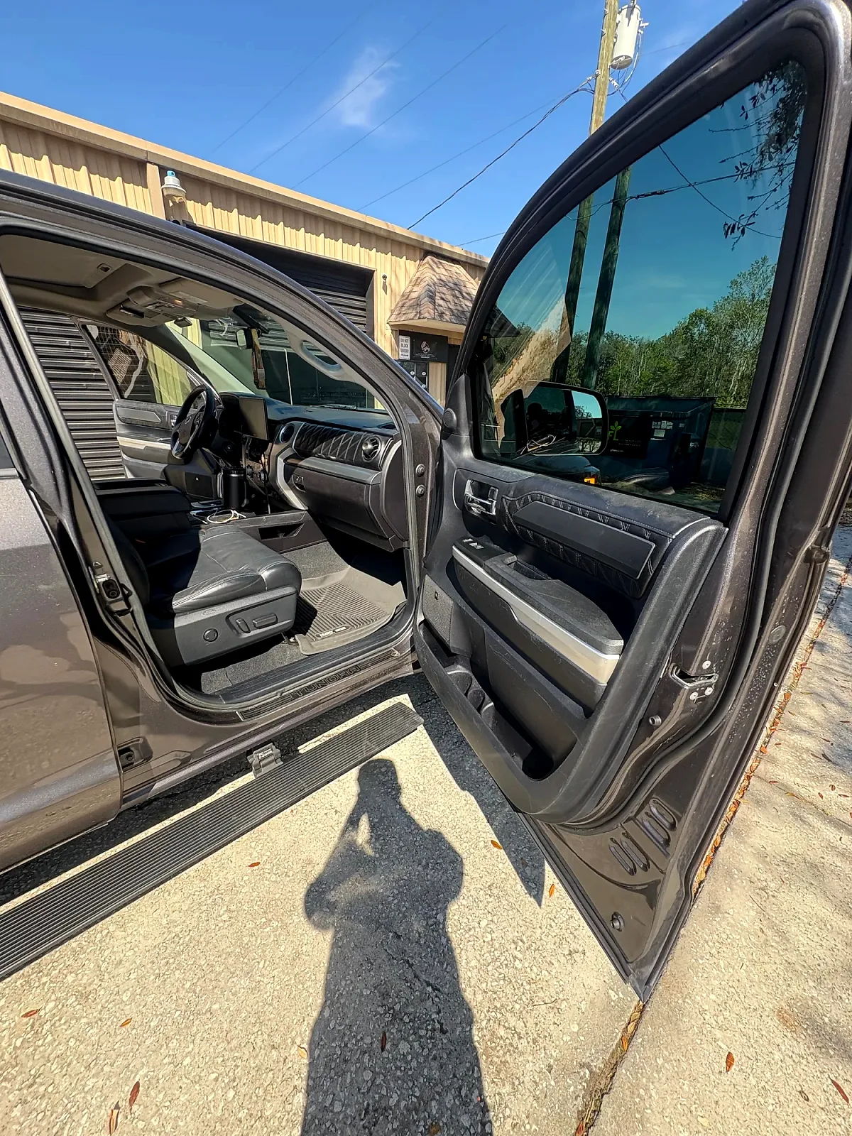 2015 Toyota Tundra - Photo 4