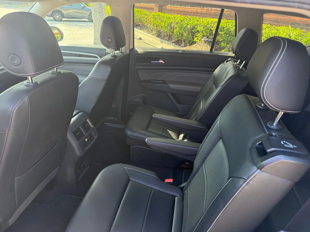2023 Volkswagen Atlas - Photo 5