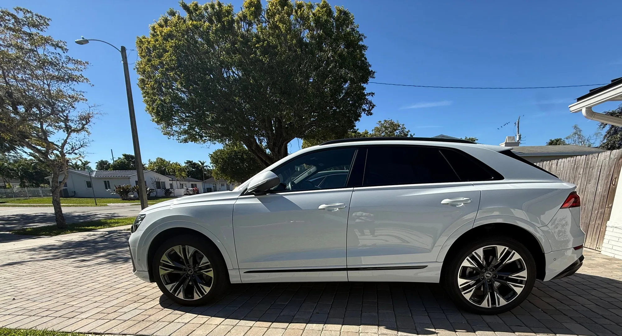 2024 Audi Q8 - Photo 1