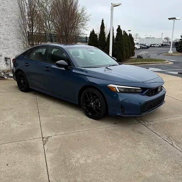 2026 Honda Civic - Photo 2