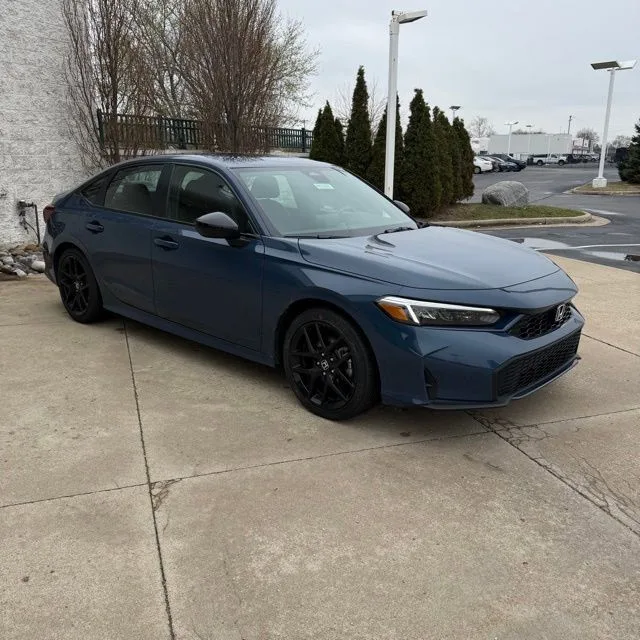 2026 Honda Civic - Photo 2