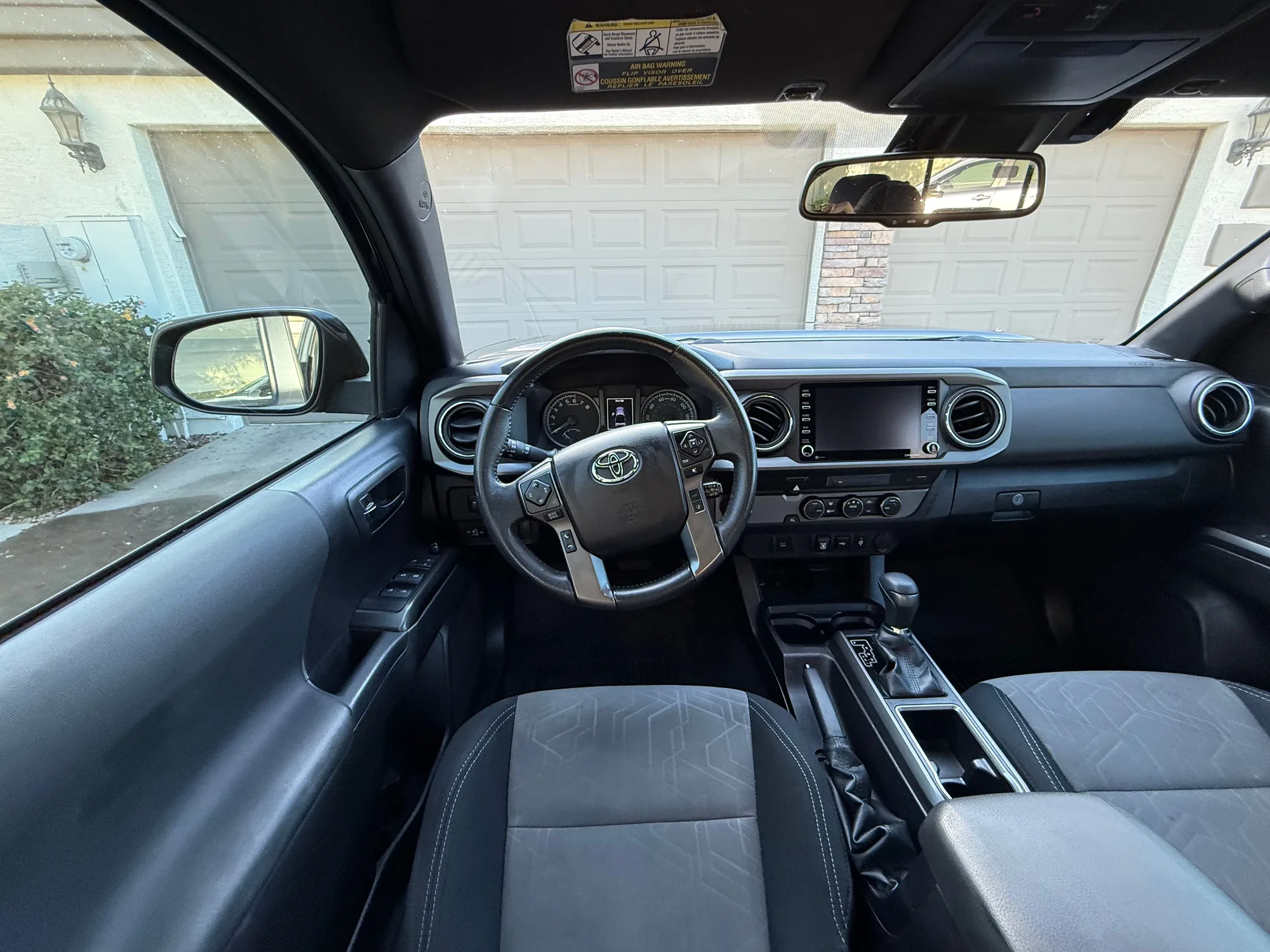 2022 Toyota Tacoma - Photo 5