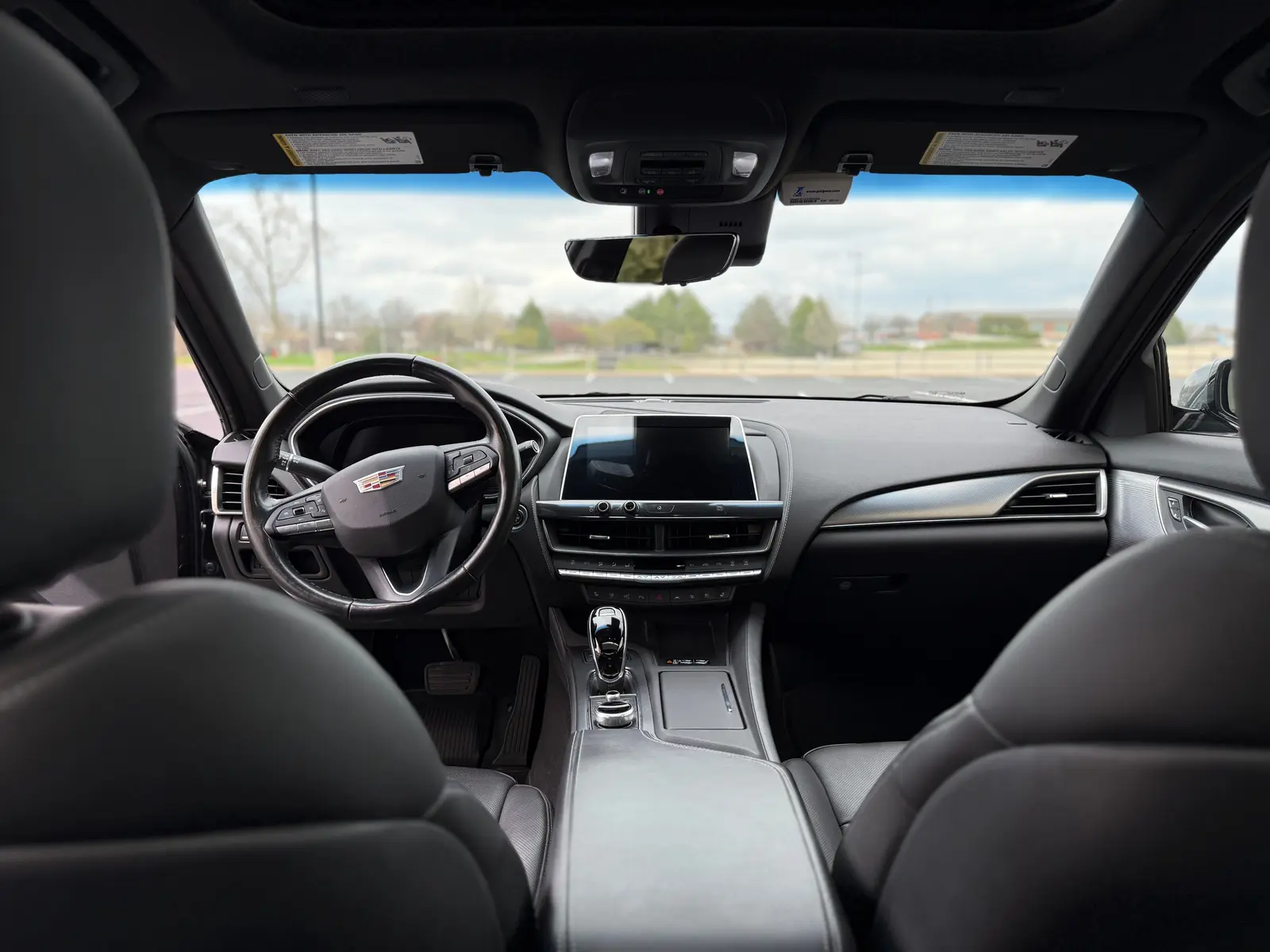 2021 Cadillac CT5 - Photo 2